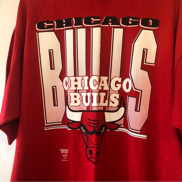 Vintage Chicago Bulls T-Shirt XL Red Logo 100% Cotton CGW - Picture 2 of 13